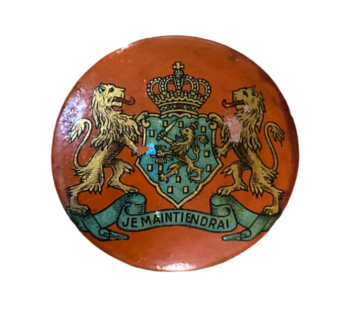 Houten Broche Je Maintiendrai Bevrijding mei 1945