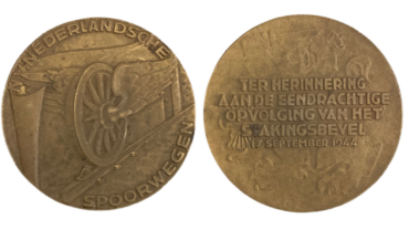 Legpenning ter herinnering aan de Spoorwegstaking die startte op 17 september 1944.